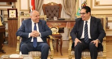 هيئة قضايا الدولة توقع بروتوكول مع جامعة القاهرة لتعزيز البحث القانونى