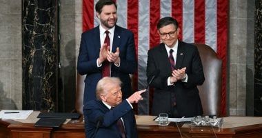 ترامب: نقوم بترحيل المهاجرين غير القانونيين بسرعة كبيرة