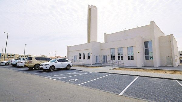 1209 مواقف إضافية لمساجد مدينة العين