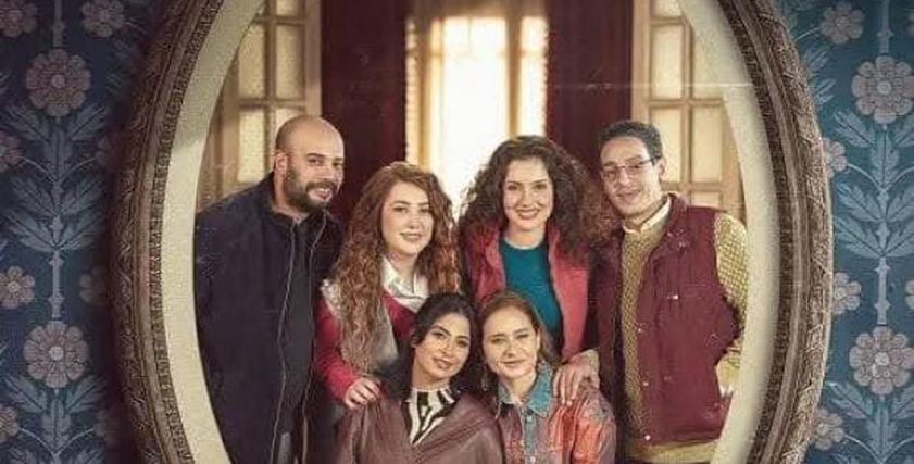 ما هو اضطراب تشوه الجسم؟ تعاني منه  نيللي كريم في مسلسل إخواتي 