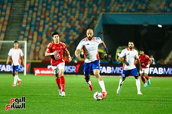 الشوط الأول.. تعادل الأهلي والطلائع في ختام المرحلة الأولى للدوري (0-0).. صور