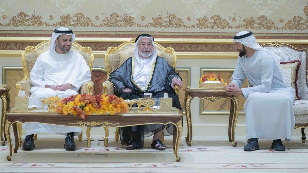 حاكم الشارقة يتقبل تهاني ولي عهد رأس الخيمة والمهنئين بمناسبة شهر رمضان