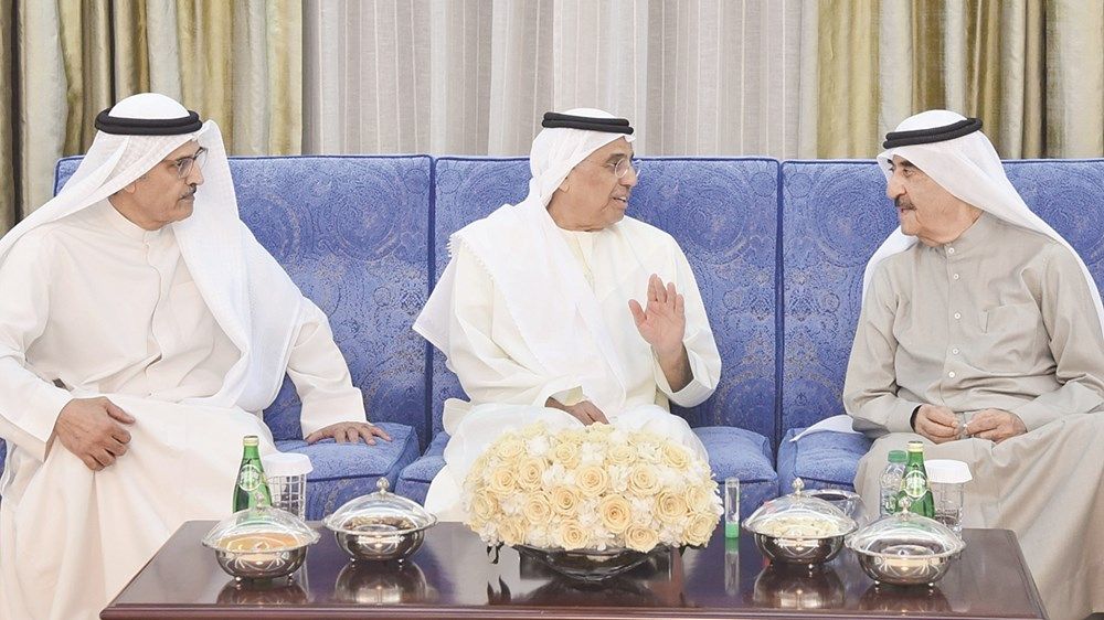 الحكام يستقبلون المهنئين بشهر رمضان المبارك