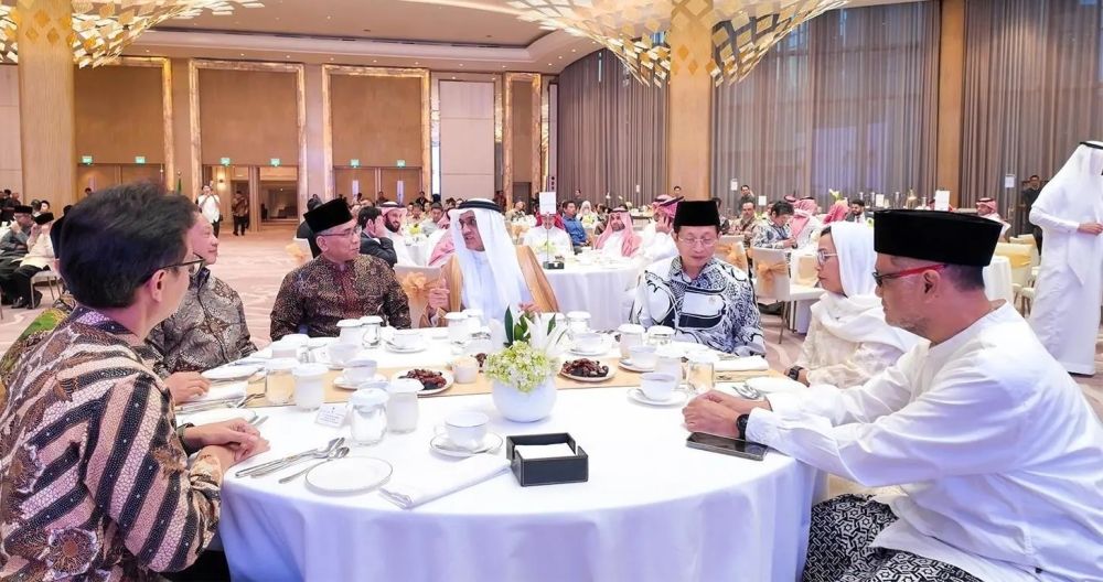 بدء برنامجي خادم الحرمين لتفطير الصائمين وتوزيع التمور في 4 دول