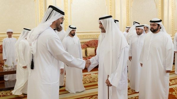 حمد الشرقي يواصل استقبال المهنئين بشهر رمضان بحضور ولي عهد الفجيرة