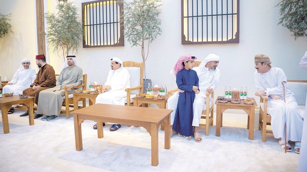 الحكام يستقبلون المهنئين بشهر رمضان المبارك