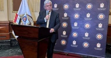وزير التعليم العالى: تحديث اللوائح الدراسية لربط المنظومة بالصناعة المصرية