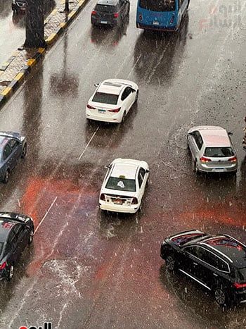 الأرصاد تحذر: فرص سقوط الأمطار مستمرة لساعات مقبلة وتساقط الثلج على القاهرة