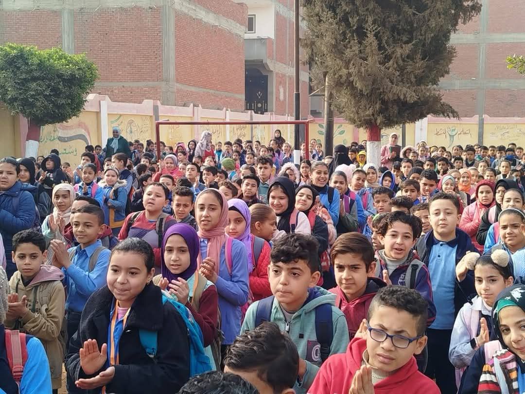 حضور مرتفع للطلاب فى رمضان والمدارس تؤكد على تفعيل الغياب.. صور