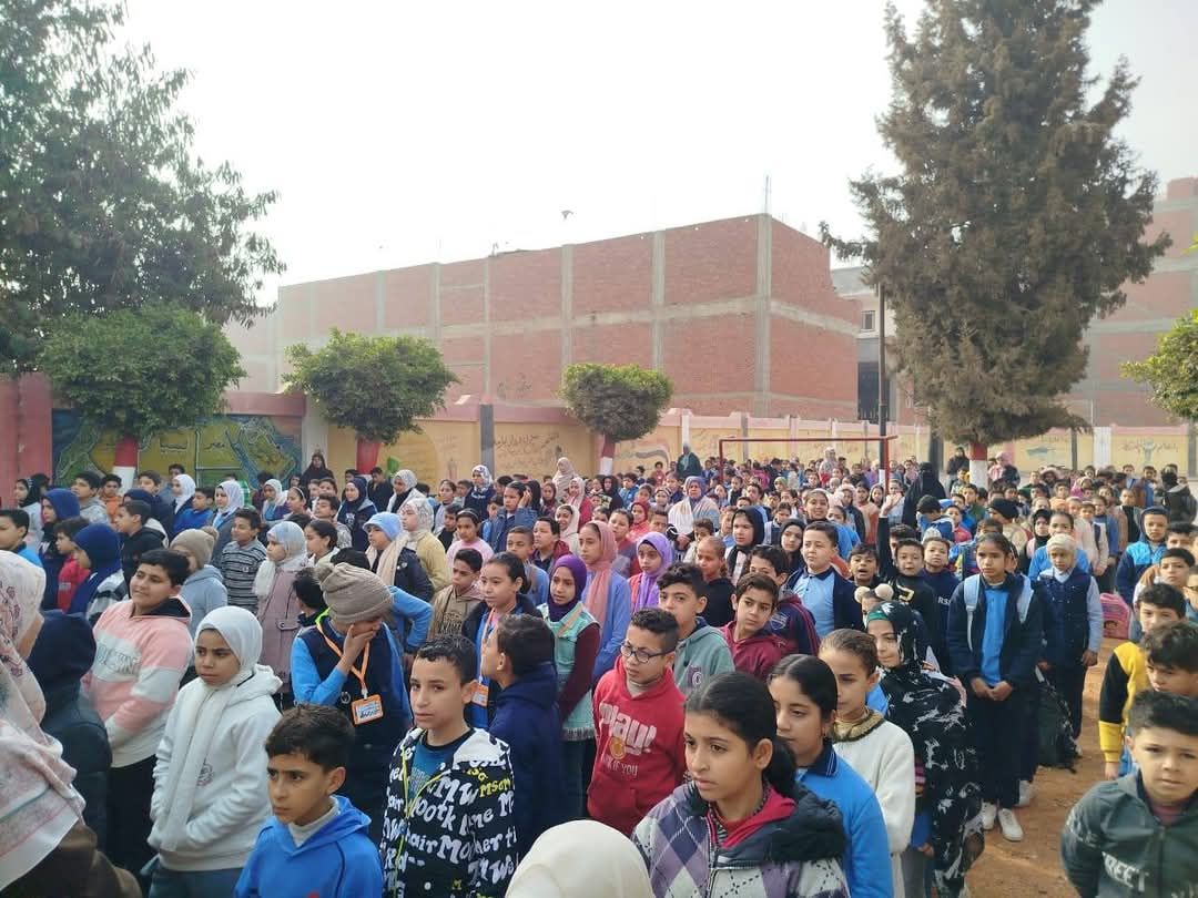 حضور مرتفع للطلاب فى رمضان والمدارس تؤكد على تفعيل الغياب.. صور