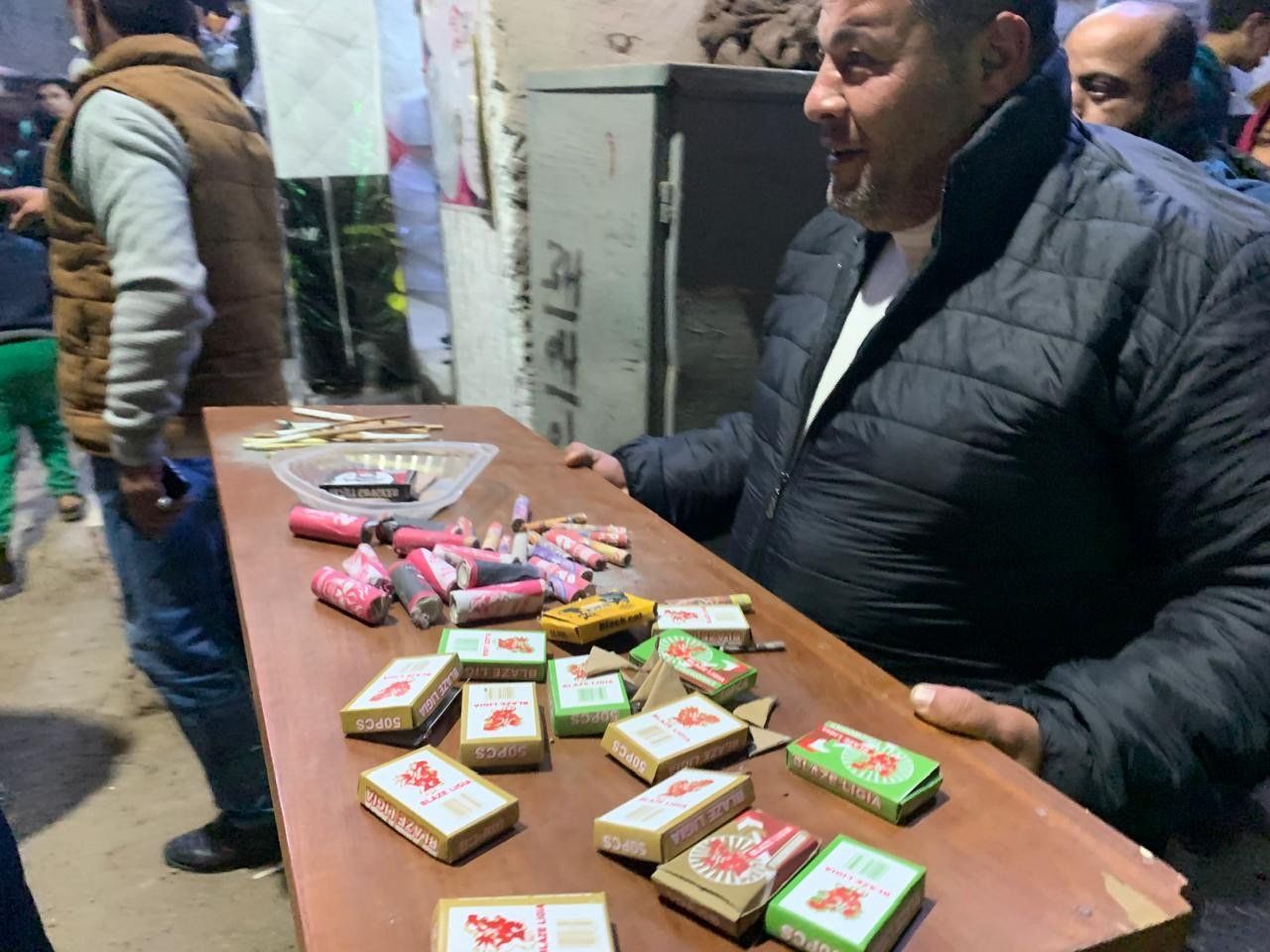 محافظة الجيزة تضبط 2000 وحدة ألعاب نارية متنوعة فى أوسيم