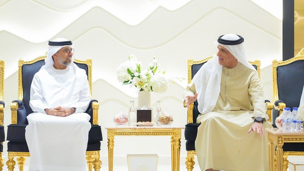 سعود بن صقر يواصل استقبال المهنئين بشهر رمضان المبارك