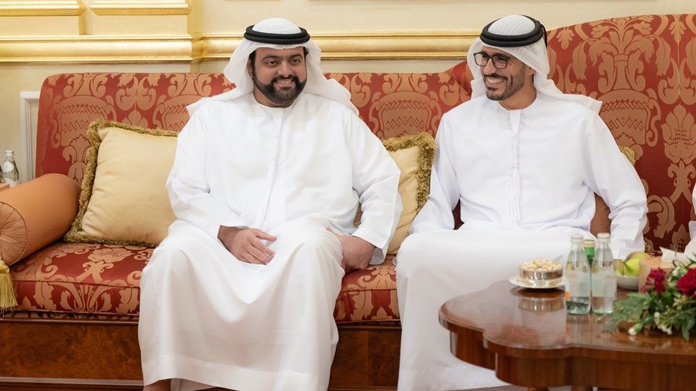 حمد الشرقي يواصل استقبال المهنئين بشهر رمضان بحضور ولي عهد الفجيرة