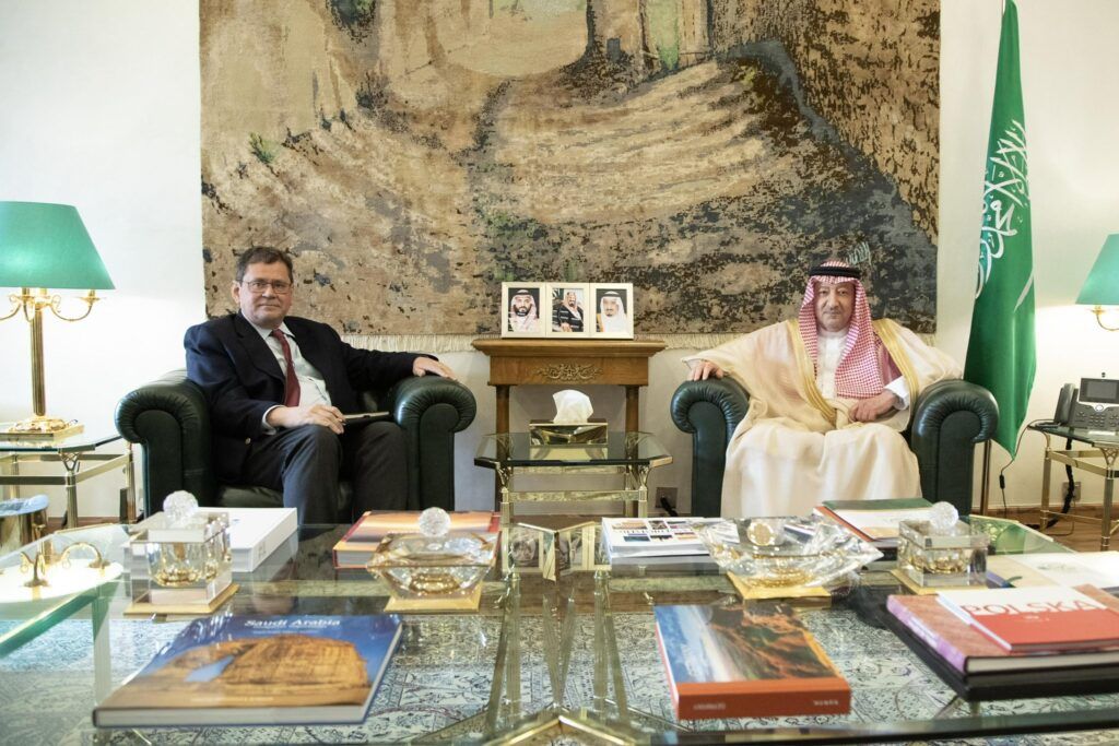السعودية | نائب وزير الخارجية يستقبل سفير المملكة المتحدة لدى المملكة