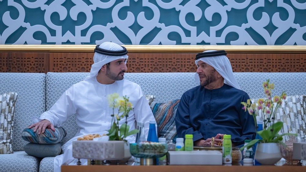 حمدان بن محمد يزور سرور بن محمد ويتبادلان التهاني بمناسبة شهر رمضان المبارك