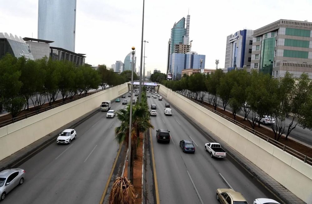 أمطار متوسطة إلى غزيرة على الرياض والدفاع المدني ينصح بالحذر