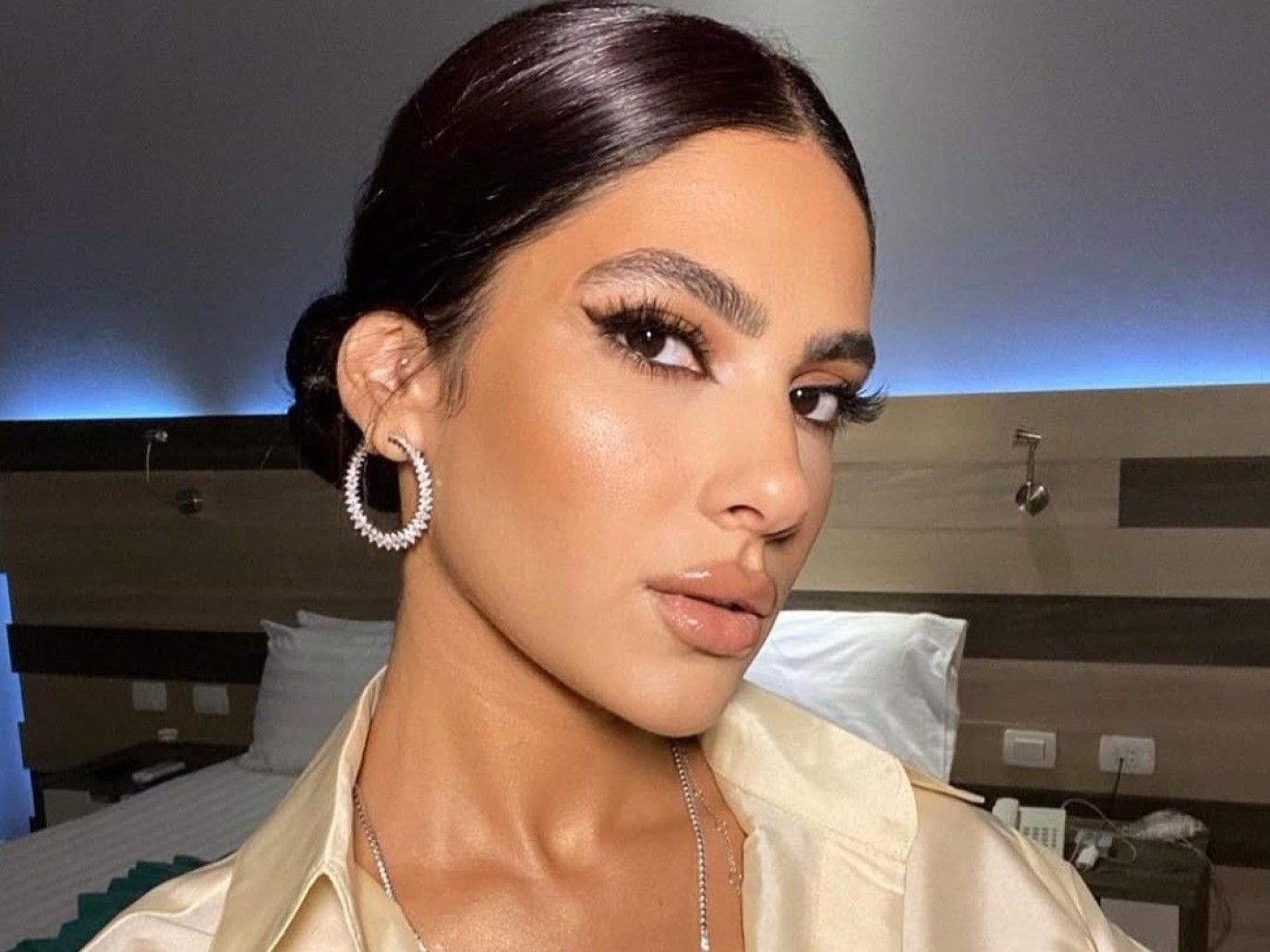 تسريحات شعر أنيقة من وحي هدى المفتي نجمة المسلسل الرمضاني "80 باكو"