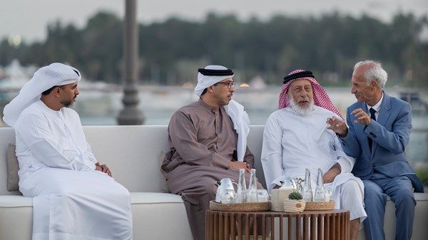 منصور بن زايد يشارك السلك القضائي مأدبة الإفطار الرمضاني