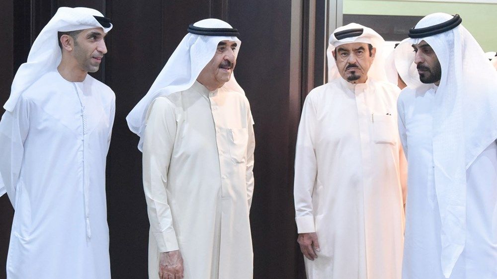 حاكم أم القيوين يتقبل تهاني ولي عهد رأس الخيمة بمناسبة شهر رمضان