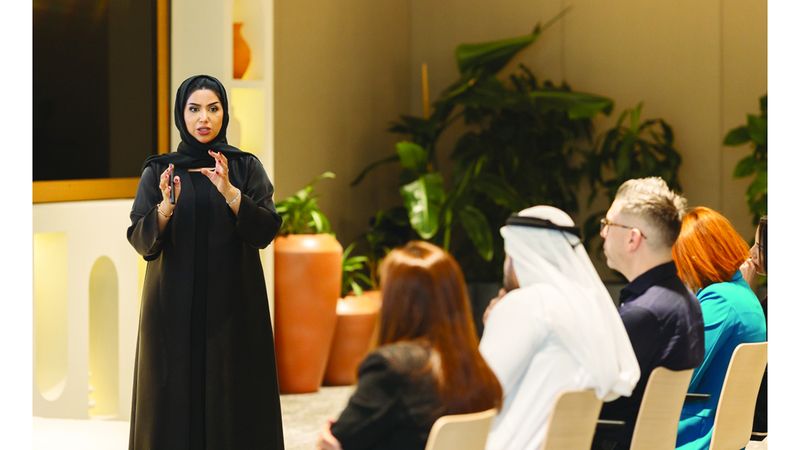 الامارات | مجلس دبي للإعلام يُعرّف ببرامج ومبادرات «نافس»