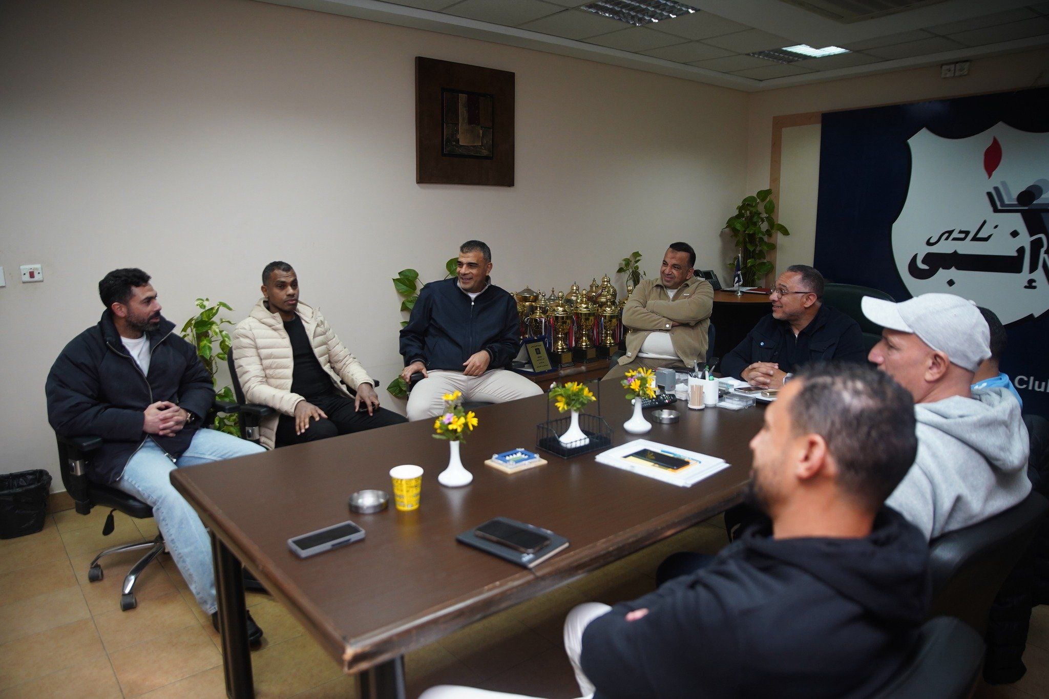 تعرف تشكيل الجهاز الفنى الجديد لإنبى بقيادة حمزة الجمل.. صور