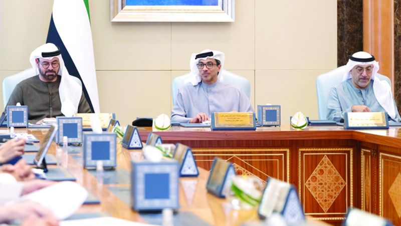 الامارات | برئاسة منصور بن زايد.. «الوزاري للتنمية» يناقش عدداً من المشاريع والمبادرات الحكومية