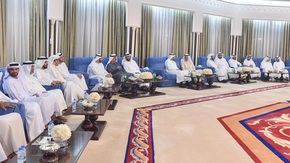 حاكم أم القيوين يتقبل تهاني ولي عهد رأس الخيمة بمناسبة شهر رمضان