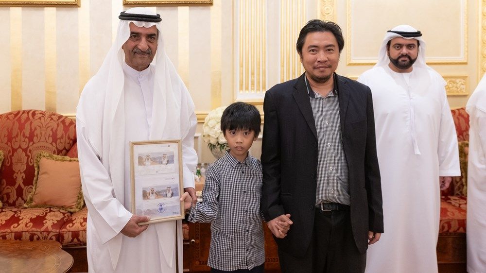 حمد الشرقي يواصل استقبال المهنئين بشهر رمضان بحضور ولي عهد الفجيرة