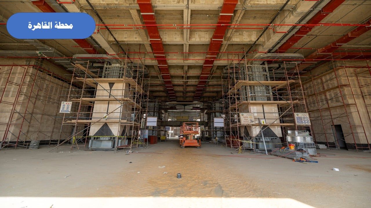 تقدم أعمال تنفيذ الخط الأول من القطار الكهربائي السريع العين السخنة-العلمين.. صور