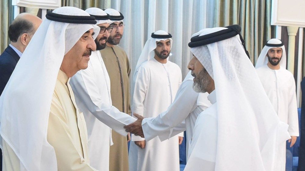 حاكم أم القيوين يستقبل المهنئين بشهر رمضان