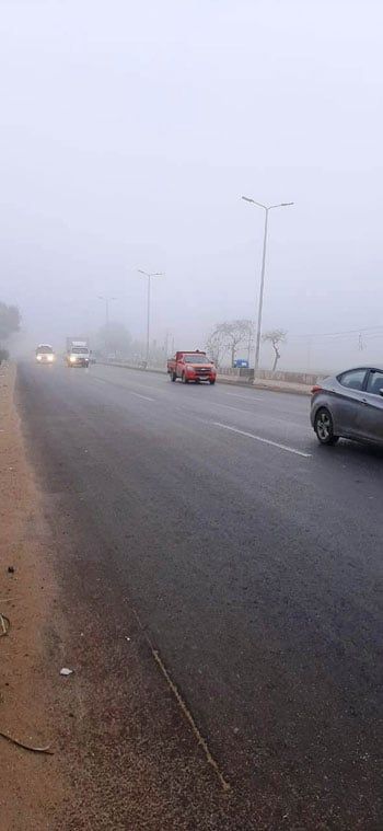 شبورة مائية بطريق إسكندرية الزراعى واستقرار حركة المرور.. صور