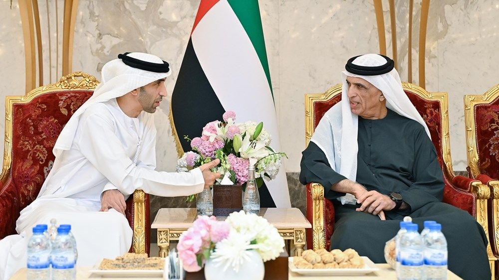 سعود بن صقر يتقبل تهاني نائب حاكم أم القيوين وجموع المهنئين بشهر رمضان