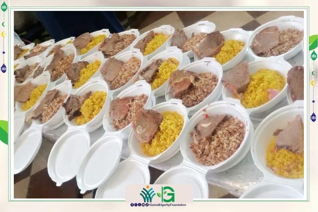 مؤسسة الجارحى عضو التحالف الوطني يواصل مبادرة مطابخ الخير في اليوم الثامن من رمضان