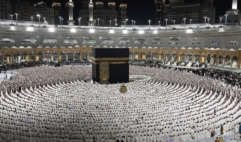 وزارة الداخلية تصدر دليلًا إرشاديًا للمحافظة على أمن المصلين