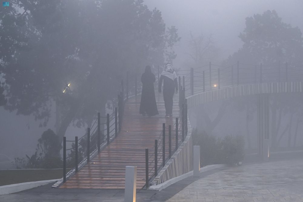 الباحة.. الهلال الأحمر يرفع جاهزيته لمواجهة التقلبات الجوية والضباب