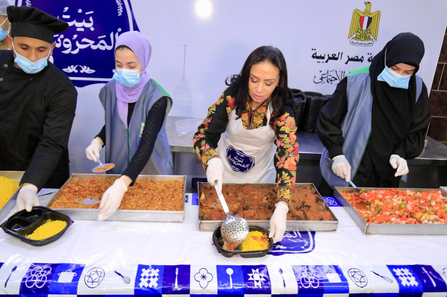 وزيرة التضامن تعلن عن مبادرة لتقديم 100 مليون وجبة إطعام في رمضان