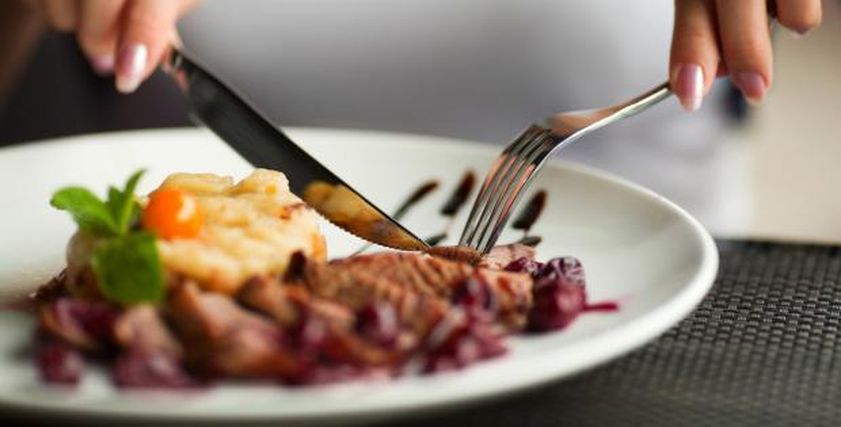 ما سبب الخمول بعد الإفطار؟.. نصائح لتجنب شعور النوم والكسل