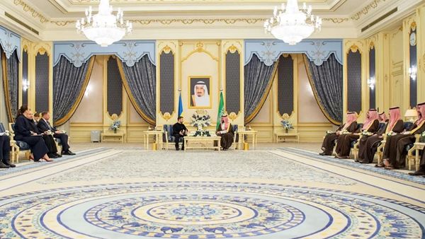 بيان سعودي - أوكراني: الرياض تدعم جهود تحقيق سلام دائم وعادل في أوكرانيا