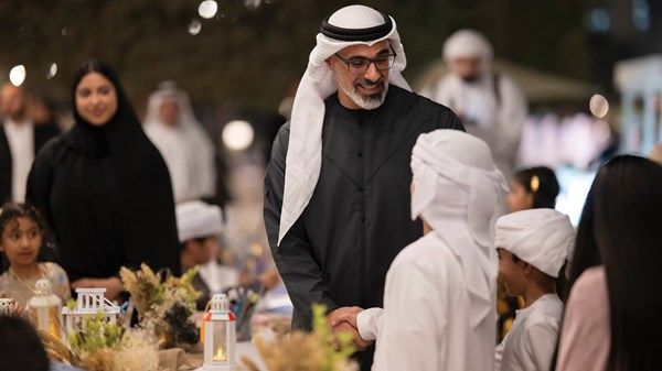 خالد بن محمد بن زايد يحضر المجلس الرمضاني لحكومة أبوظبي "برزة أبوظبي"