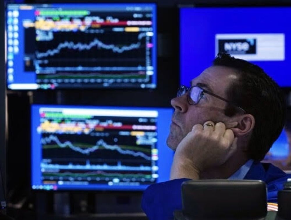 تسارع خسائر الأسهم الأمريكية مع تصاعد معركة الرسوم الجمركية