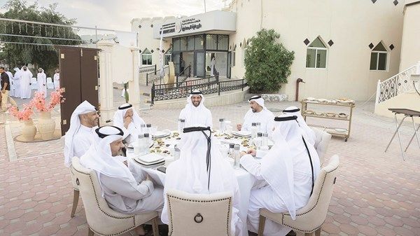 سلطان بن أحمد القاسمي يشهد الإفطار الجماعي لأعضاء السلطة القضائية