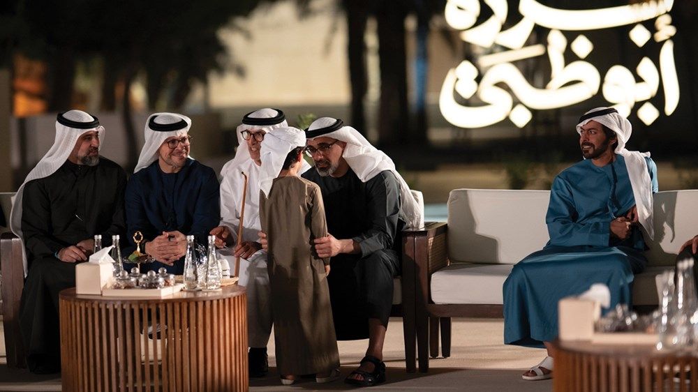 خالد بن محمد بن زايد يحضر المجلس الرمضاني لحكومة أبوظبي "برزة أبوظبي"