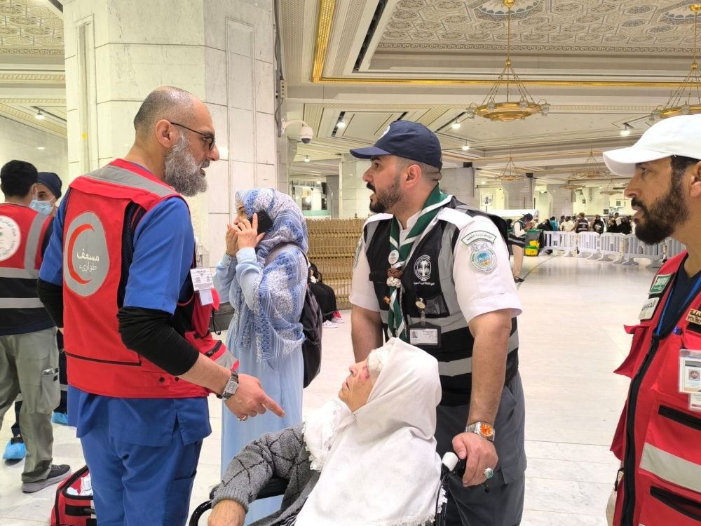 الكشافة السعودية بالمسجد الحرام.. رسل الإنسانية في رحاب الحرم