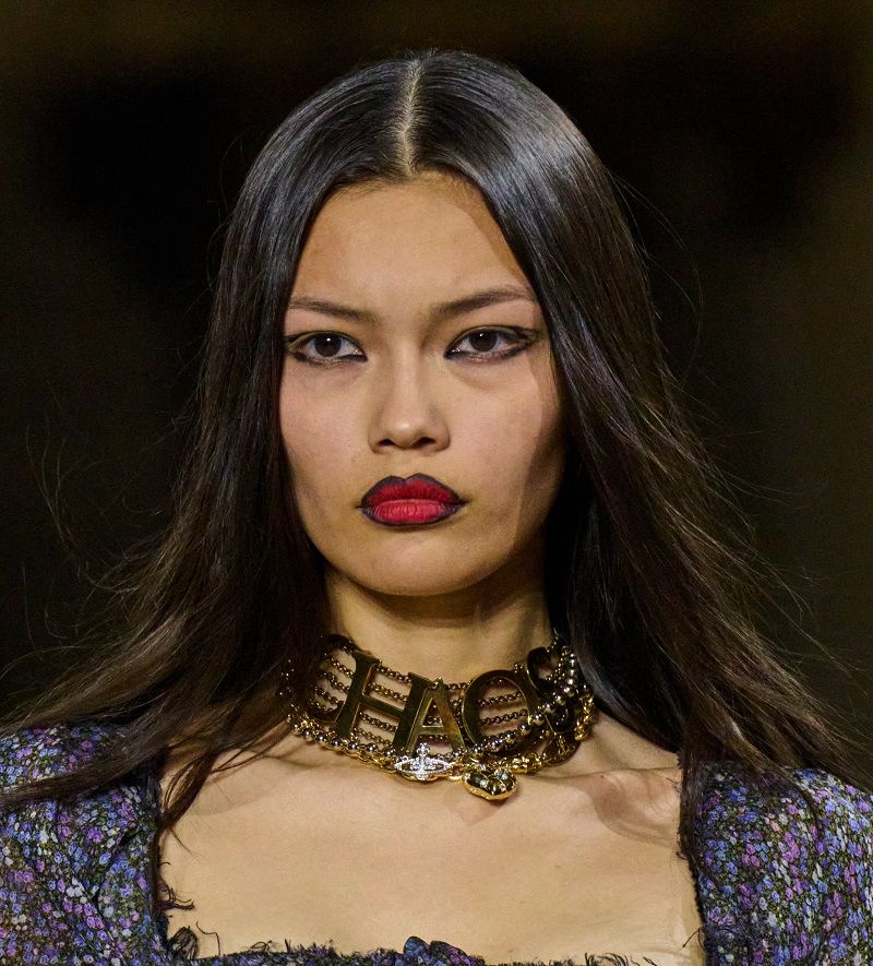 أجدد الصيحات الجمالية من أسبوع الموضة في باريس لخريف وشتاء 2025