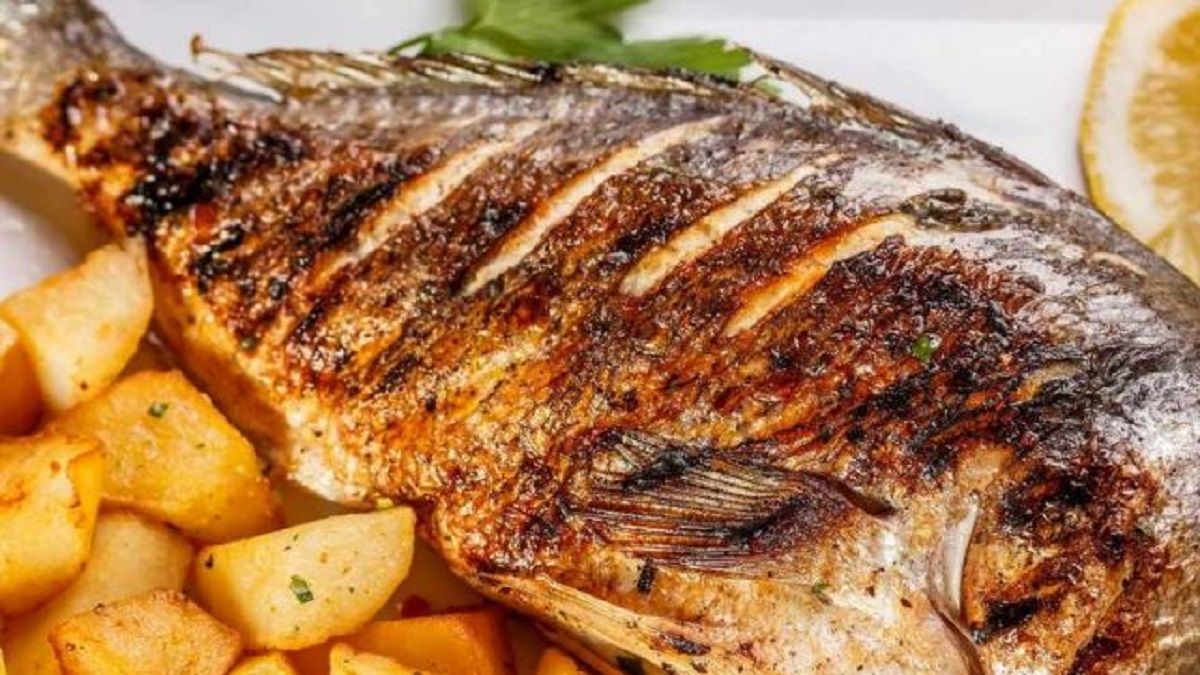 الامارات | اكتشاف فائدة مهمة جداً لتناول السمك.. بعد فحص 6000 طفل في إنجلترا