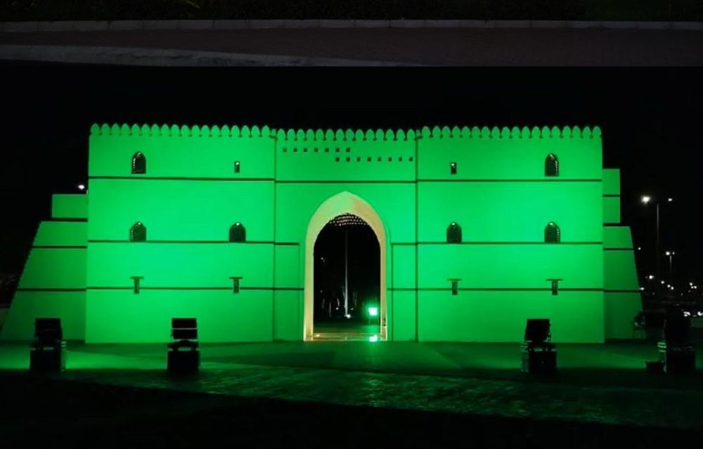 3 آلاف راية تكسو الشوارع .. جدة تتزين بالأخضر في يوم العلم السعودي