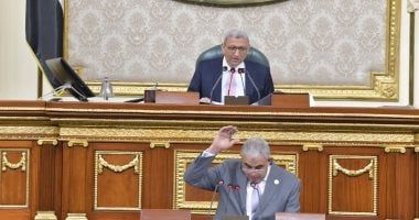 مجلس النواب يقر حق العامل فى مكافأة شهر عن كل سنة خدمة حال إنهاء عقد العمل