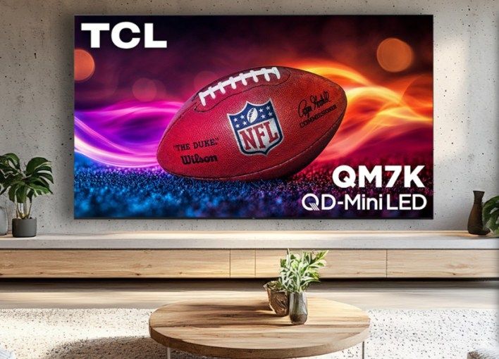 تكنولوجيا: TCL تكشف عن تلفاز QD-Mini LED جديد مع Game Accelerator 288