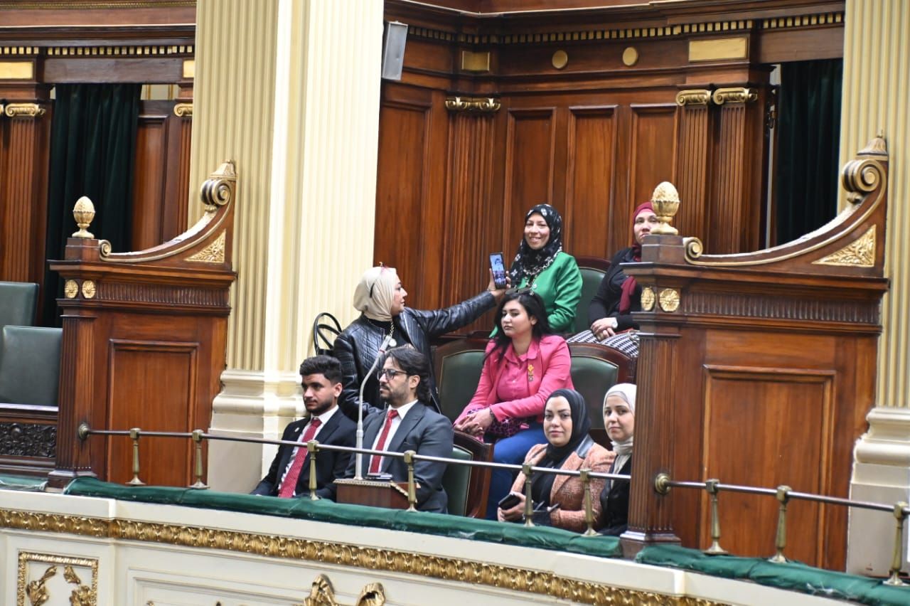 أمانتا الشباب والمرأة بحزب التجمع تشاركان فى الجلسة العامة لمجلس النواب