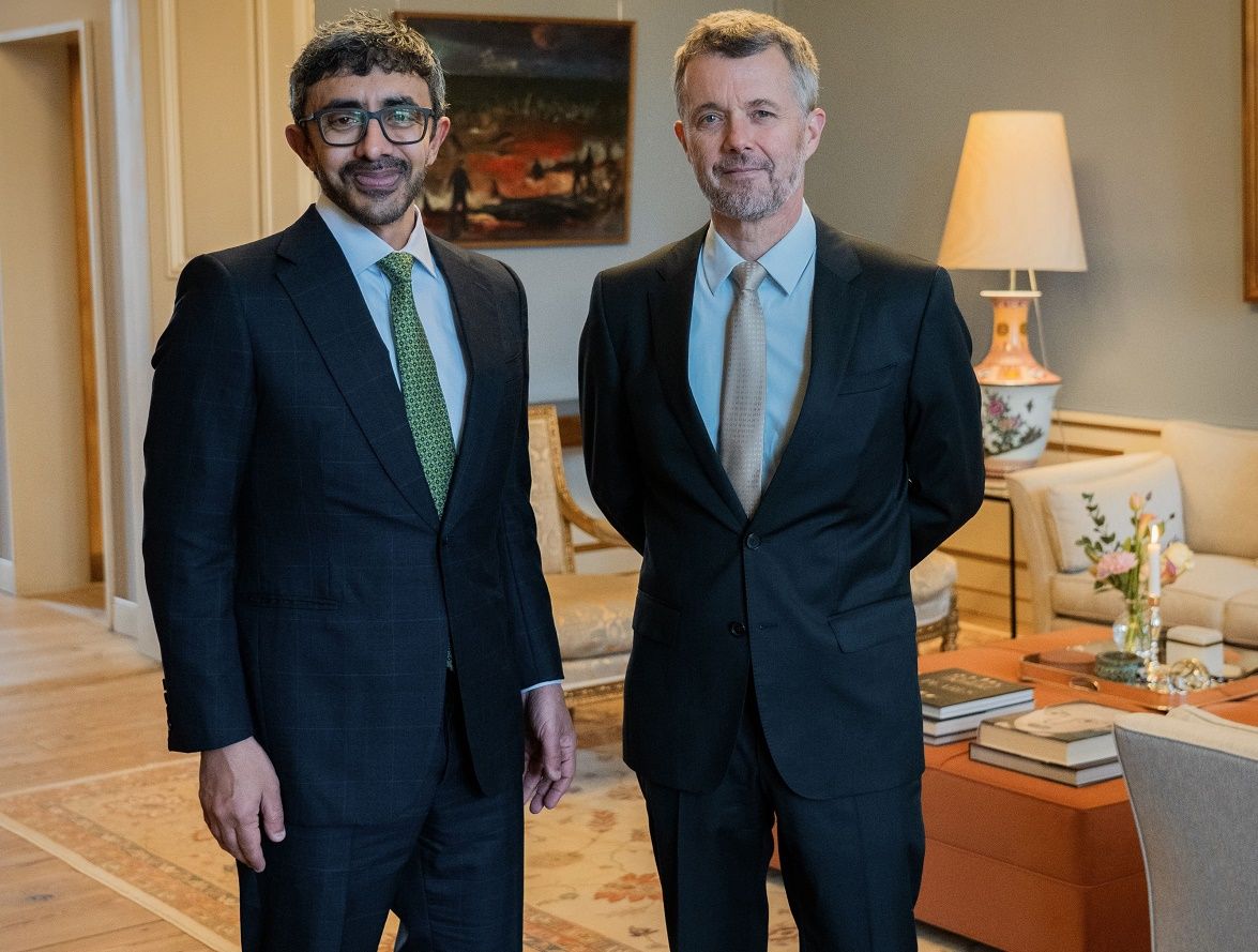 الامارات | ملك الدنمارك يبحث وعبدالله بن زايد العلاقات الثنائية بين البلدين